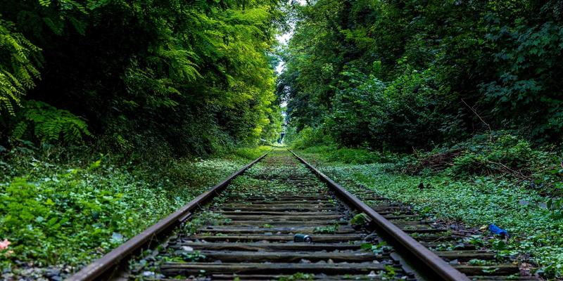 从婚纱到电商：318影像揭秘如何用专业摄影为服装类目打造高转化视觉方案