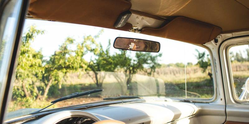 超越摆拍：家庭纪实摄影如何用叙事美学，捕捉婚礼与日常中的永恒情感